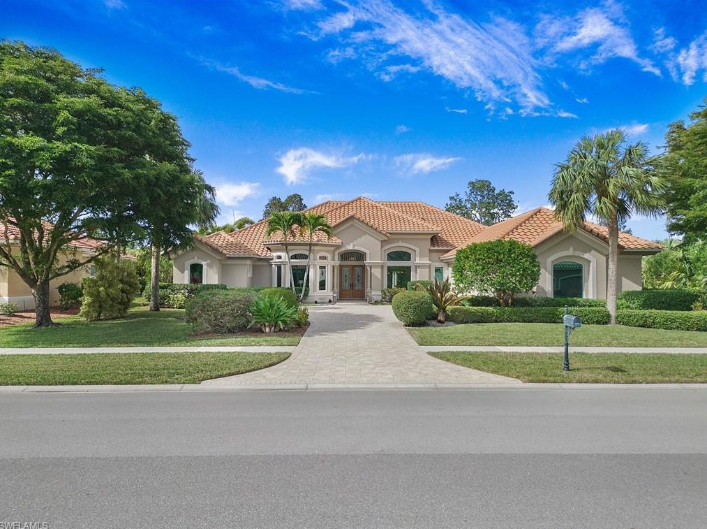9670 Wilshire Lakes Blvd, Naples, FL 34109