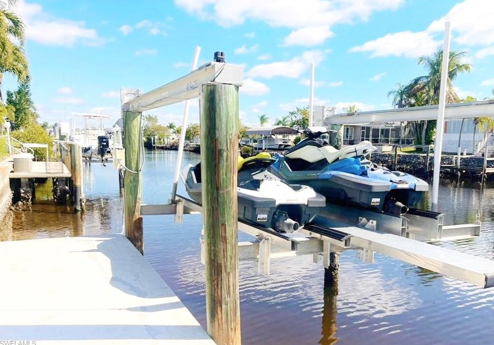 5400 Almar Dr, Punta Gorda FL 33950-8705 exterior