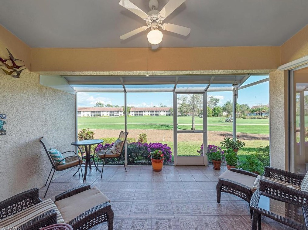 992 Marblehead Dr #m-2, Naples, FL 34104