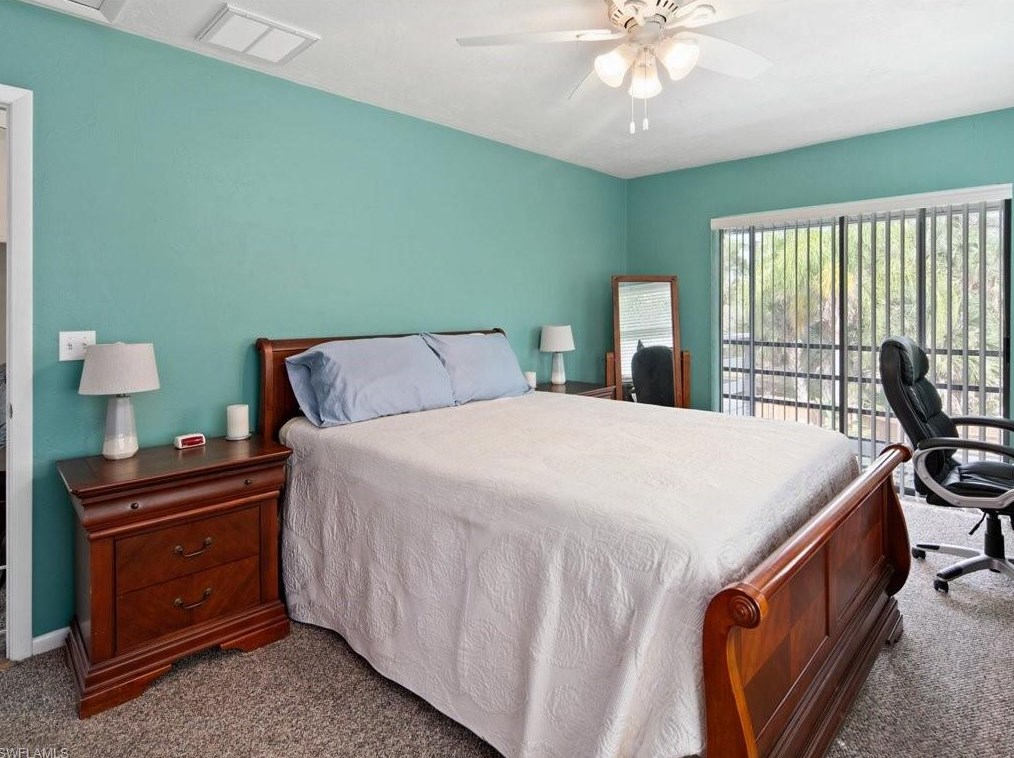 4724 Pembrooke Ln, Bonita Springs FL  34134-7109 exterior