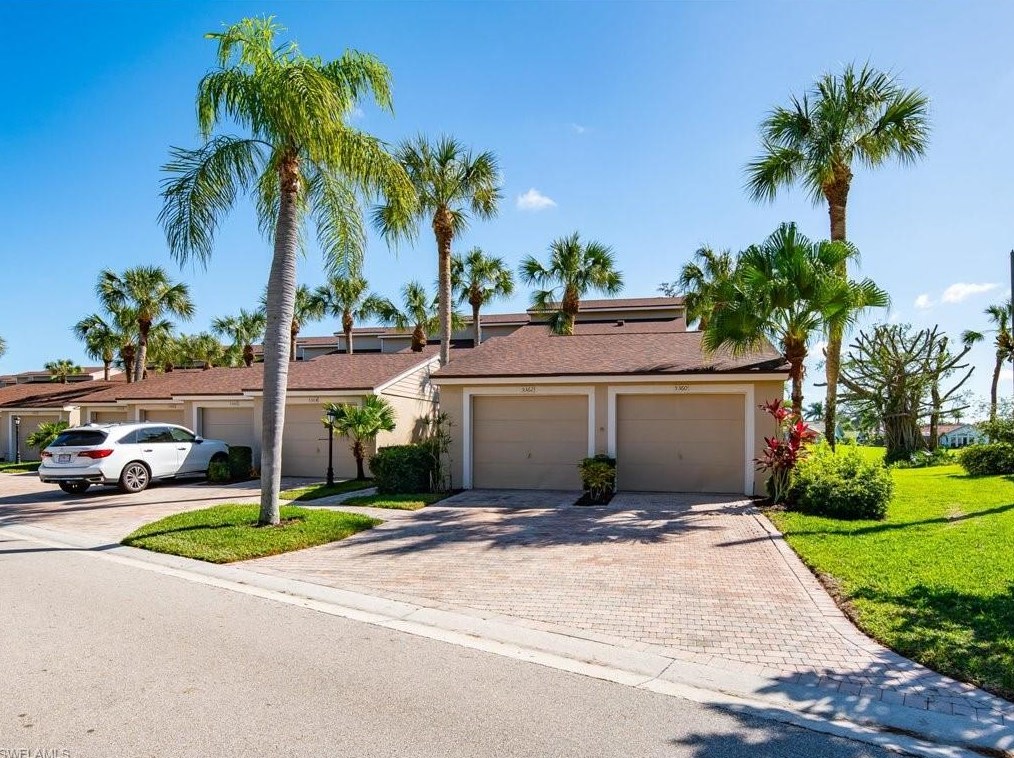 5362 Fox Hollow Dr #701, Naples, FL 34104