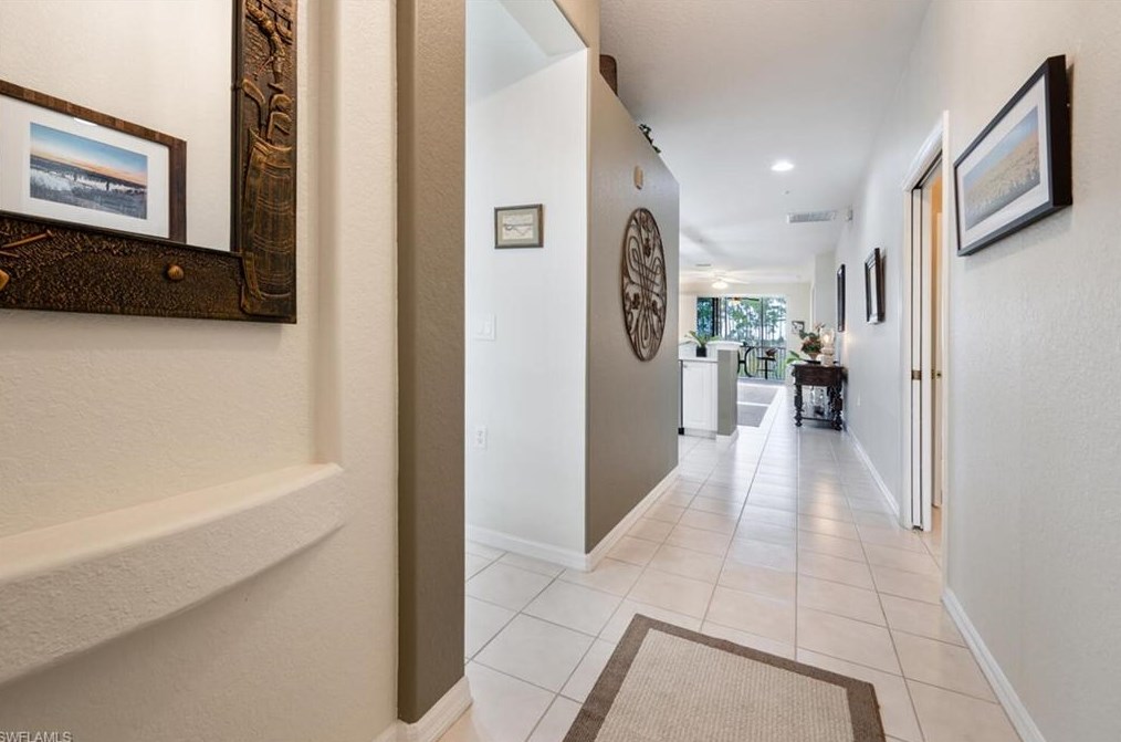 4863 Hampshire Ct #204, Naples, FL 34112