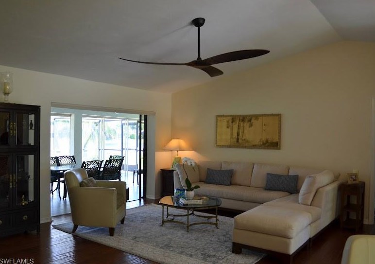 9874 Campbell Cir, Naples, FL 34109