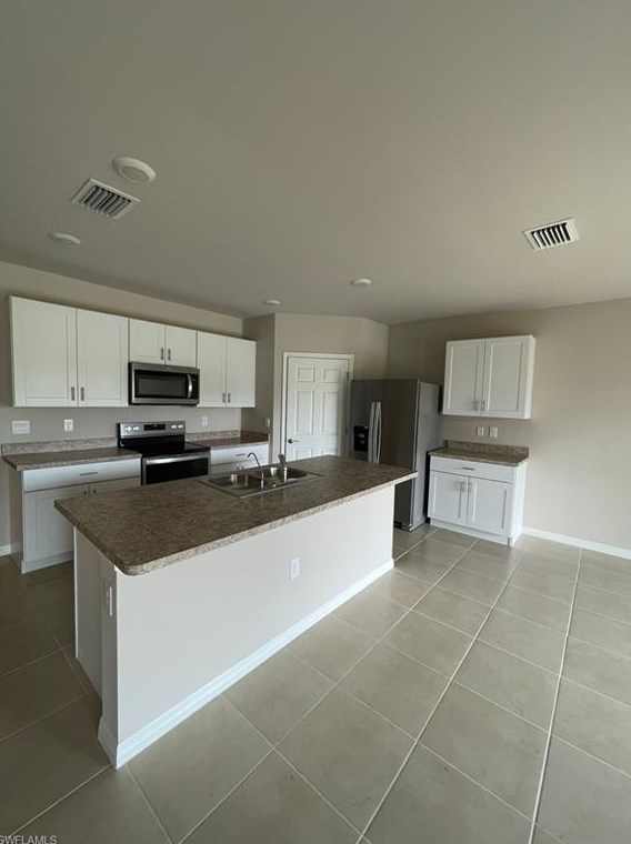 5215 Butte St, Lehigh Acres, FL 33971