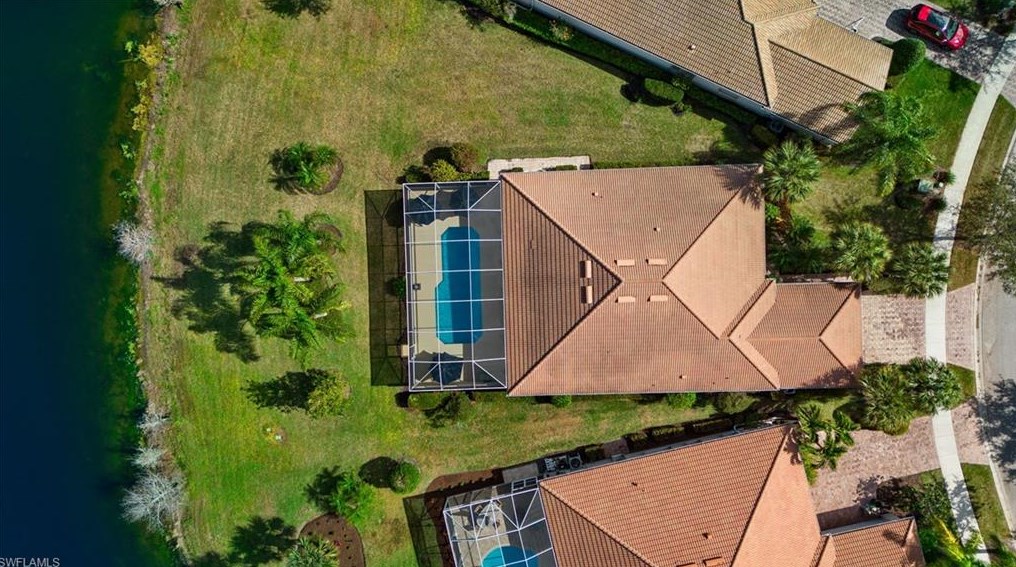 15274 Sea Star Ln, Bonita Springs, FL 34135-8640