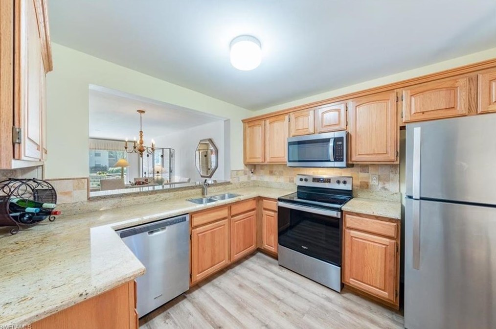1316 Derbyshire Ct #b-101, Naples, FL 34116