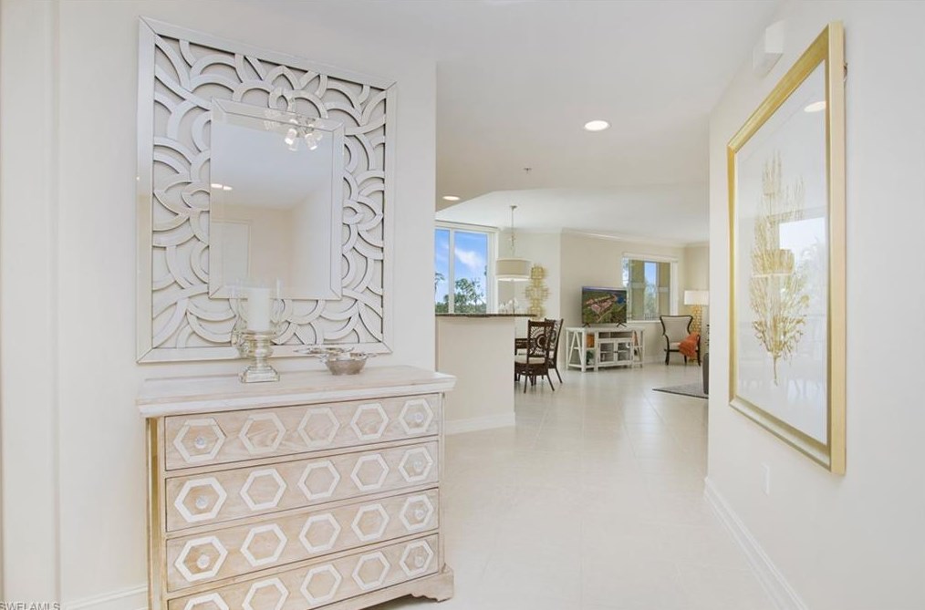 2738 Tiburon Blvd E #b-302, Naples, FL 34109