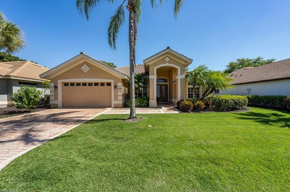 436 Crestwood Ln, Naples, FL 34113-8455