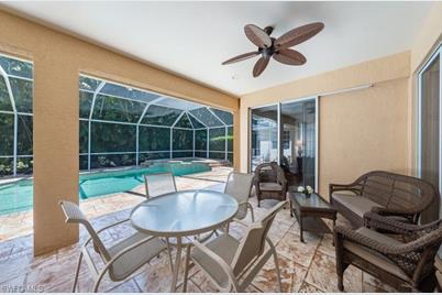 436 Crestwood Ln, Naples, FL 34113 - Photo 6