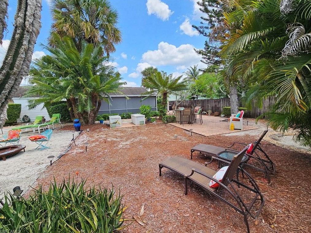 2971 41 St, Naples FL 34116-6563 exterior