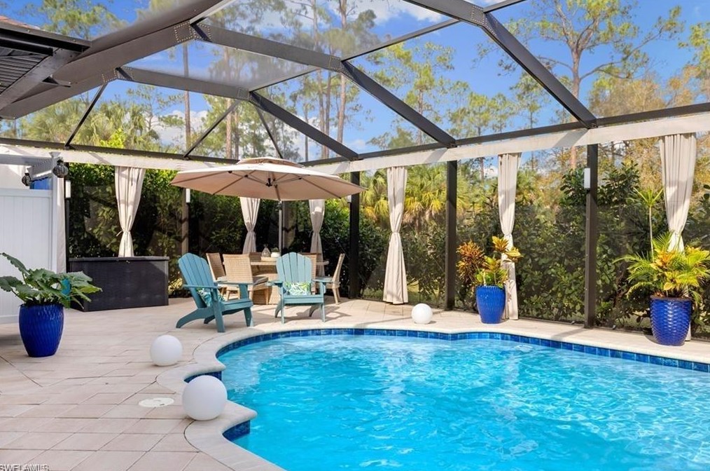 3515 10th Ave, Naples, FL 34120-5111