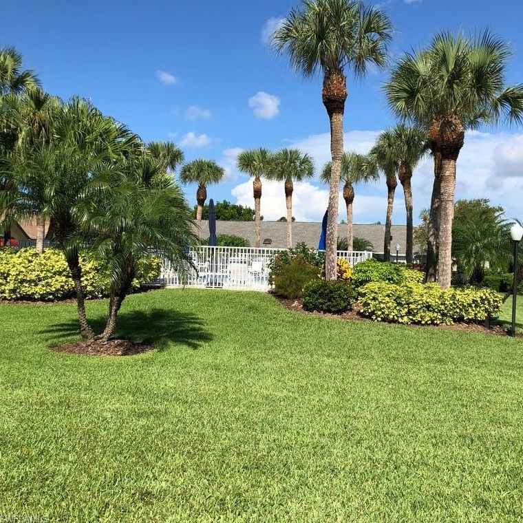 10755 King George Ln #1503, Naples, FL 34109