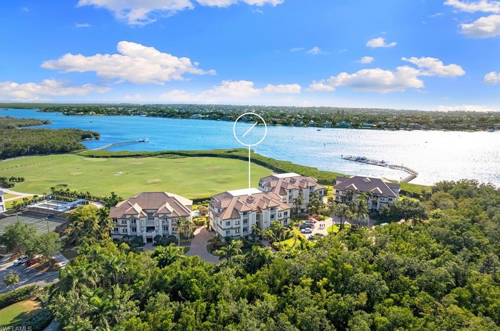 1610 Star Point Ln, Naples, FL 34112-4234