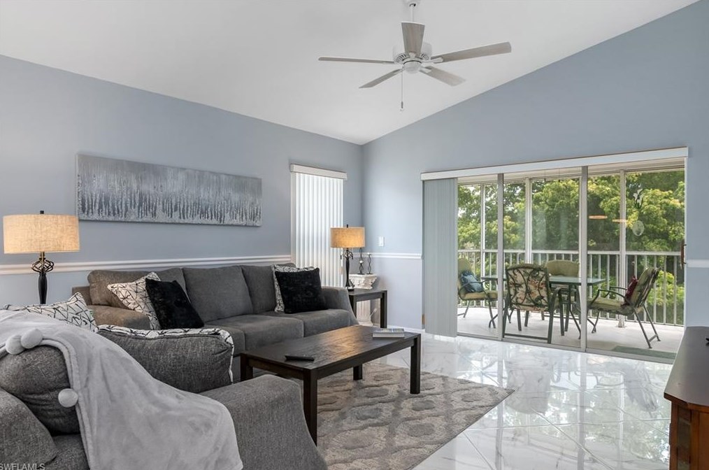 1012 Mainsail Dr, Naples, FL 34114-7818