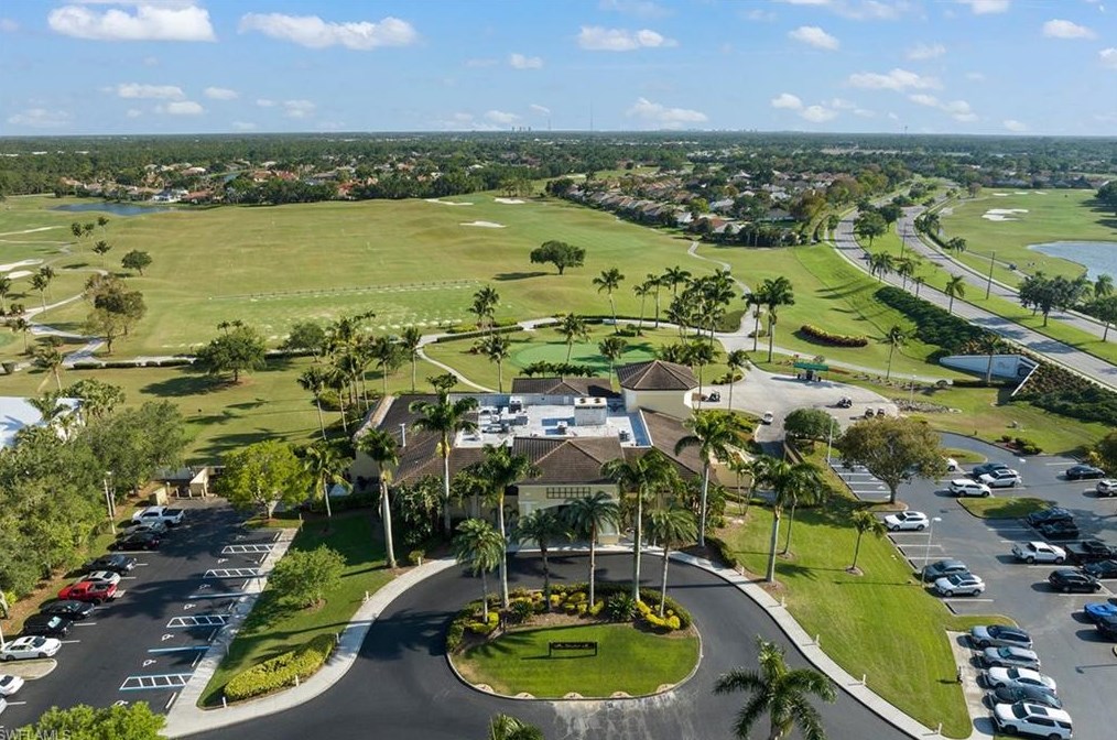 7980 Mahogany Run Ln, Naples FL 34113-1622 exterior