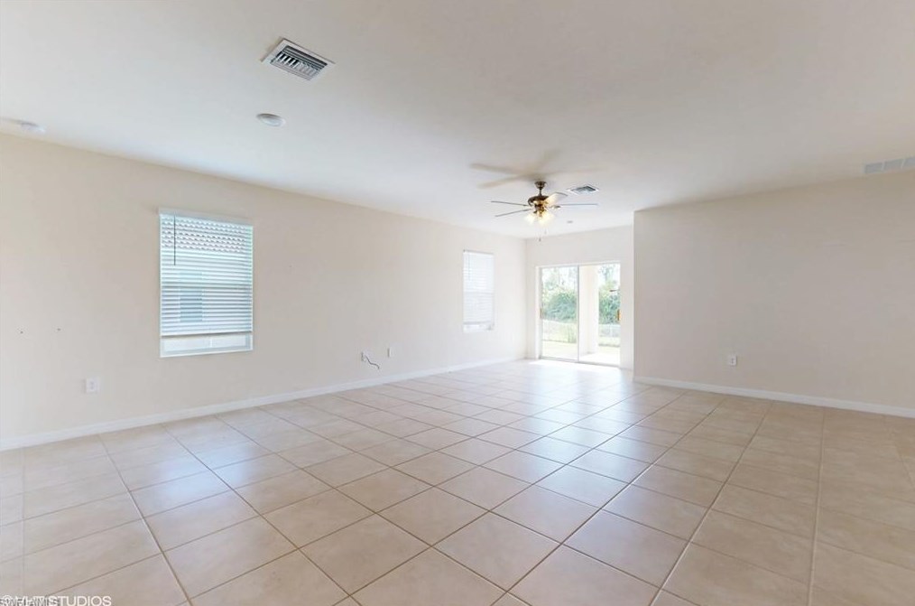 1021 Anza Ave, Lehigh Acres, FL 33971-7557