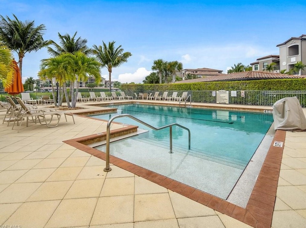 9816 Giaveno Cir, Naples FL 34113-8169 exterior