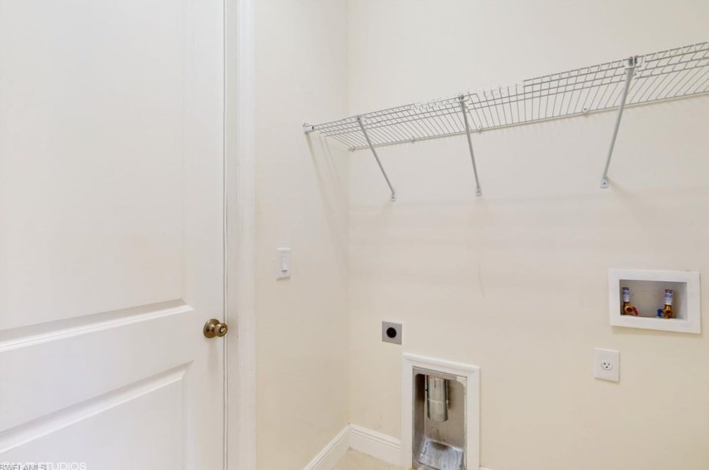 4202 Rd St, Lehigh Acres FL  33971 exterior