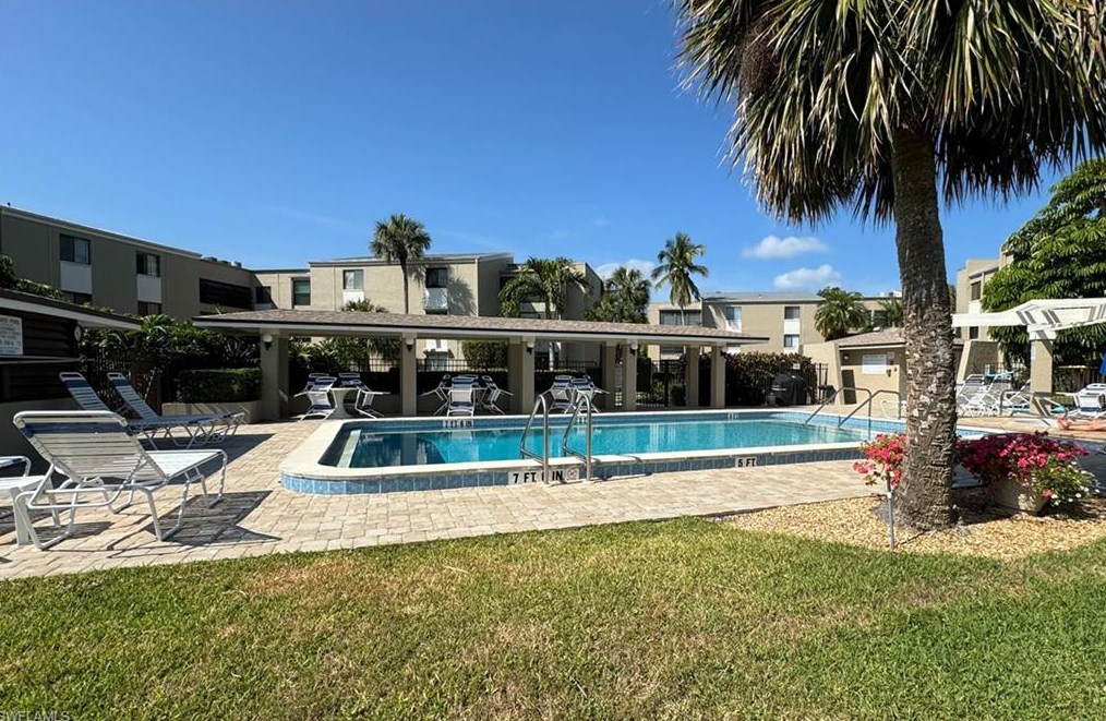 3645 Boca Ciega Dr, Naples FL  34112-6877 exterior