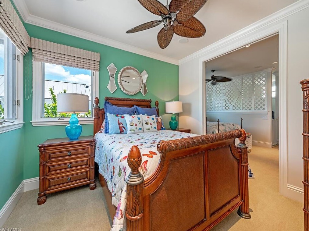 651 21 Ave, Naples FL 34116-6423 exterior