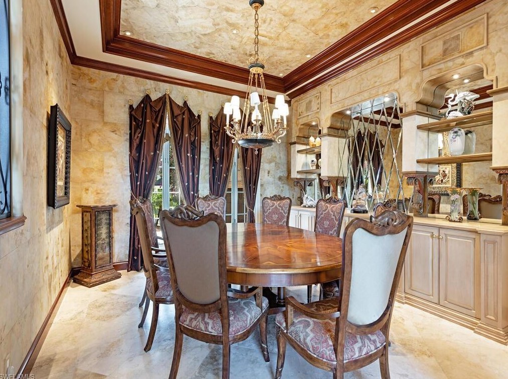 651 21 Ave, Naples FL 34116-6423 exterior