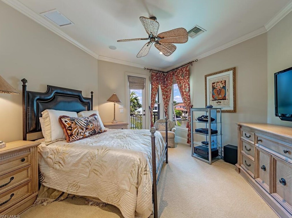 651 21 Ave, Naples FL 34116-6423 exterior