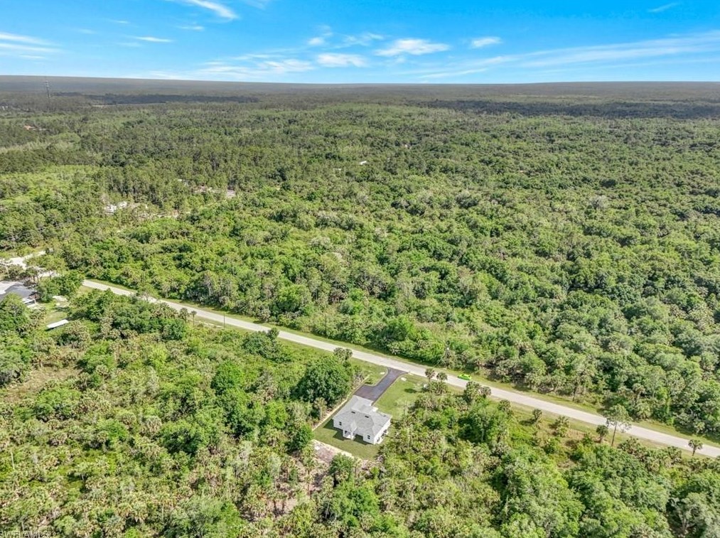 4576 68 Ave, Naples FL 34120-6451 exterior