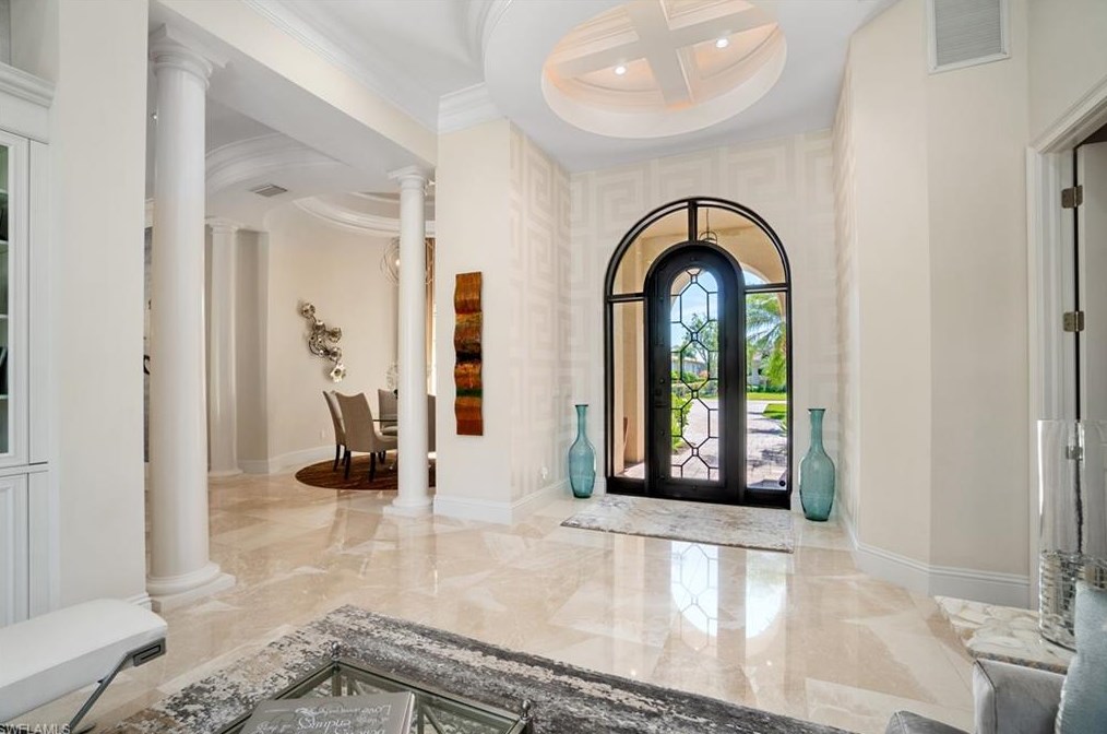 4265 Deephaven Ln, Naples FL 34119-8616 exterior