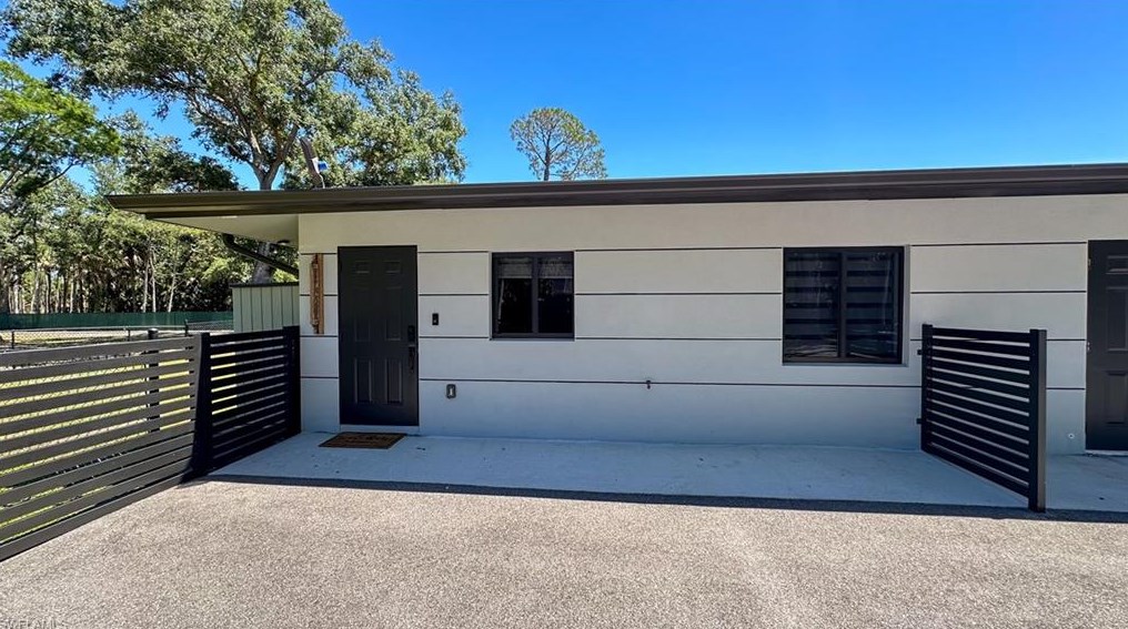6101 Westport Ln #guesthouse, Naples, FL 34116