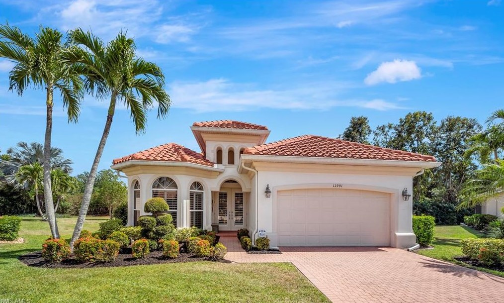 12991 Silverthorn Ct, Bonita Springs, FL 34135