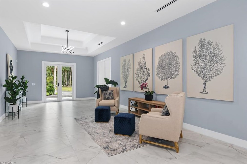 835 11th St, Naples FL  34117-2286 exterior