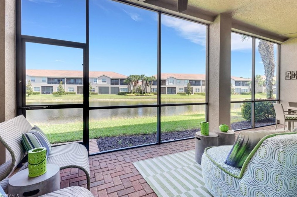 6549 Monterey Pt, Naples FL 34105-5076 exterior