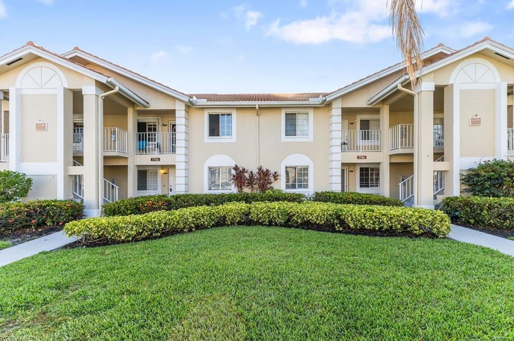 7706 Jewel Ln, Naples, FL 34109-8761