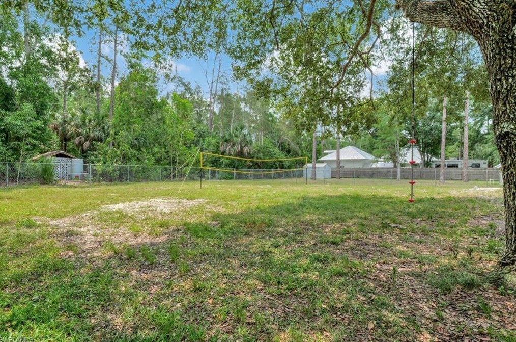 2720 68 St, Naples FL 34105-7225 exterior