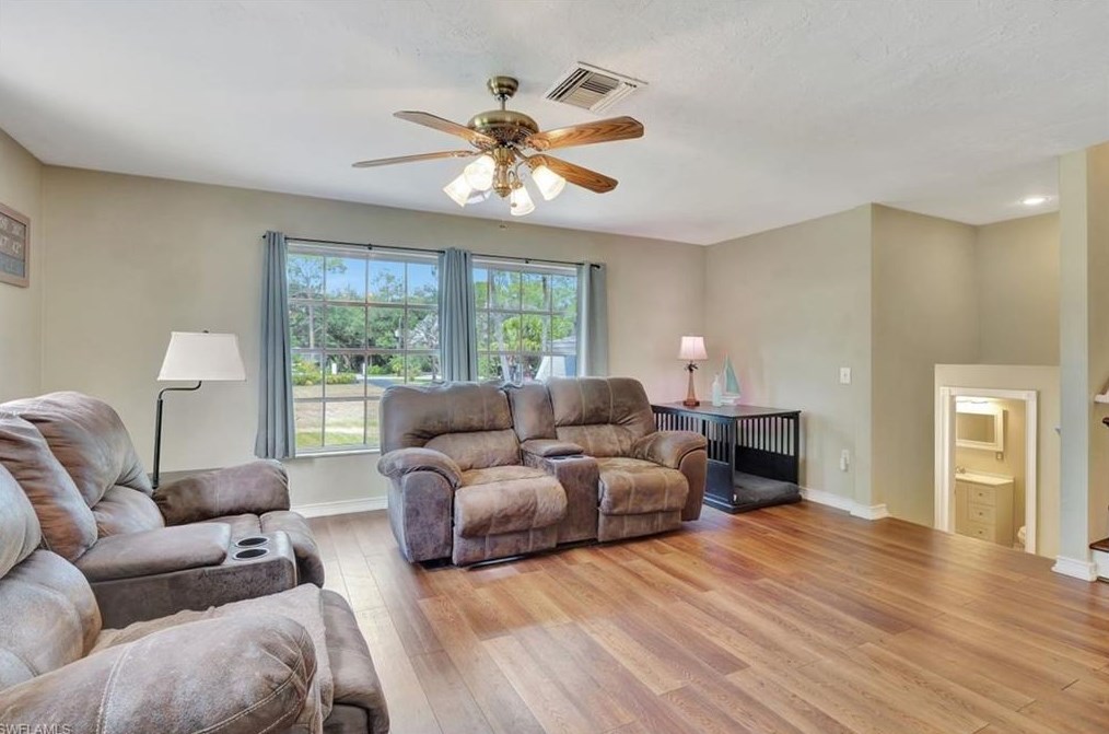 2720 68 St, Naples FL 34105-7225 exterior