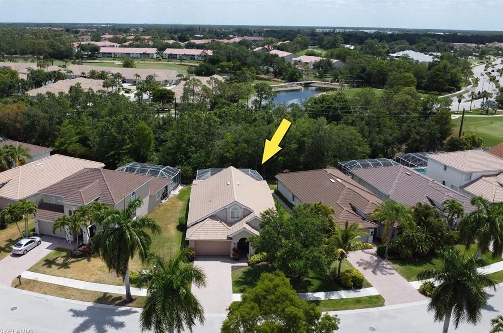 5658 Lago Villaggio Way, Naples FL 34104-5742 exterior