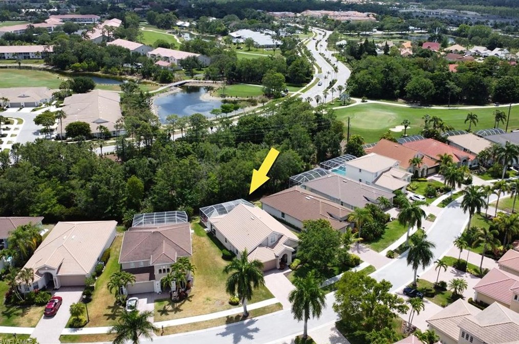 5658 Lago Villaggio Way, Naples FL 34104-5742 exterior