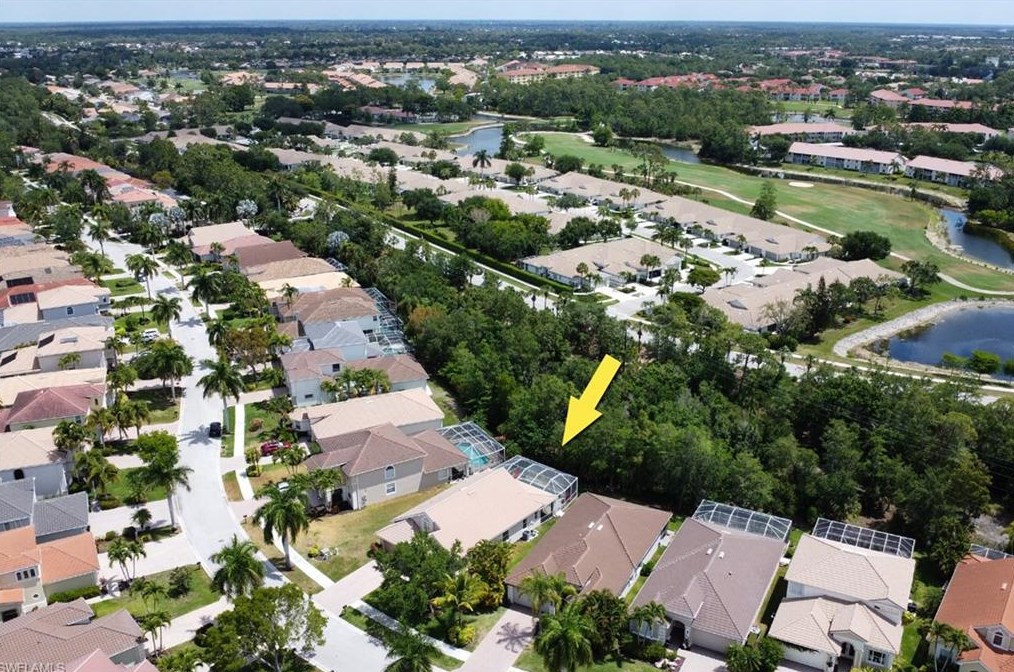 5658 Lago Villaggio Way, Naples FL 34104-5742 exterior