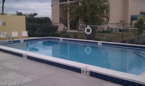 826 Wiggins Pass Rd, Naples FL  34110-6113 exterior