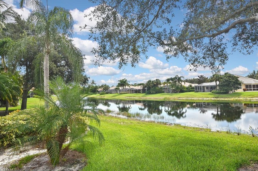 3104 Dominica Way, Naples FL 34119-1605 exterior