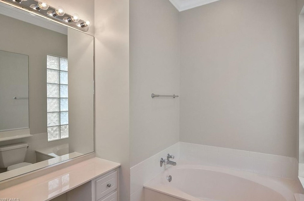 3104 Dominica Way, Naples FL 34119-1605 exterior