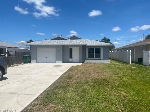 761 97th Ave, Naples FL  34108-2282 exterior