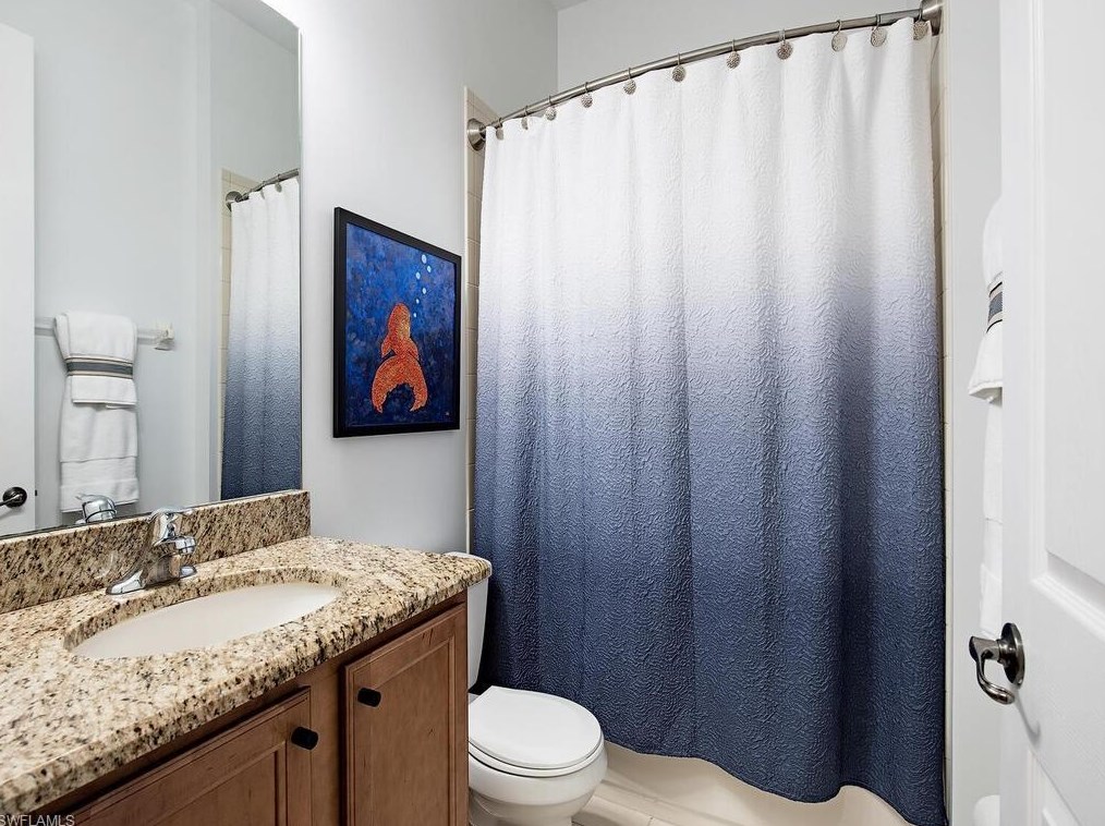 3487 Pacific Dr, Naples FL 34119-8664 exterior