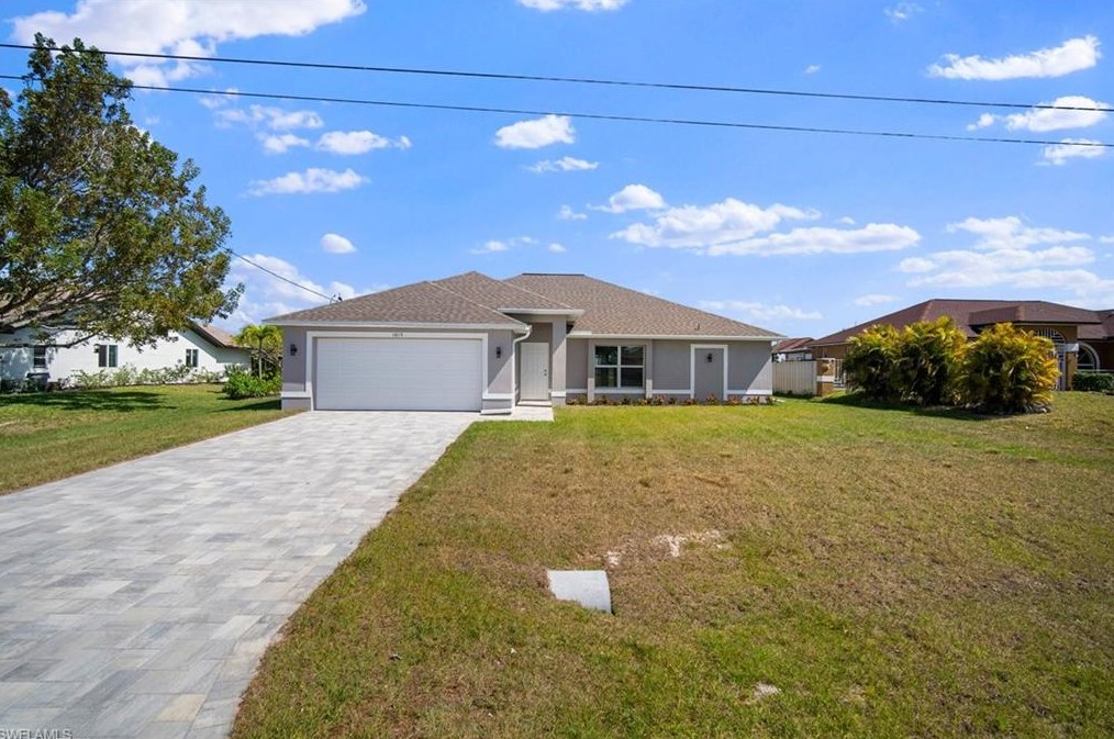 1015 8th Ter, Cape Coral, FL 33909-3145