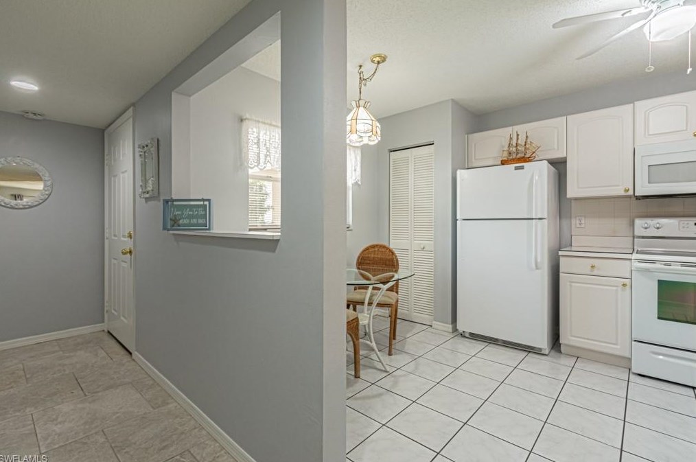 749 Landover Cir, Naples, FL 34104-7805