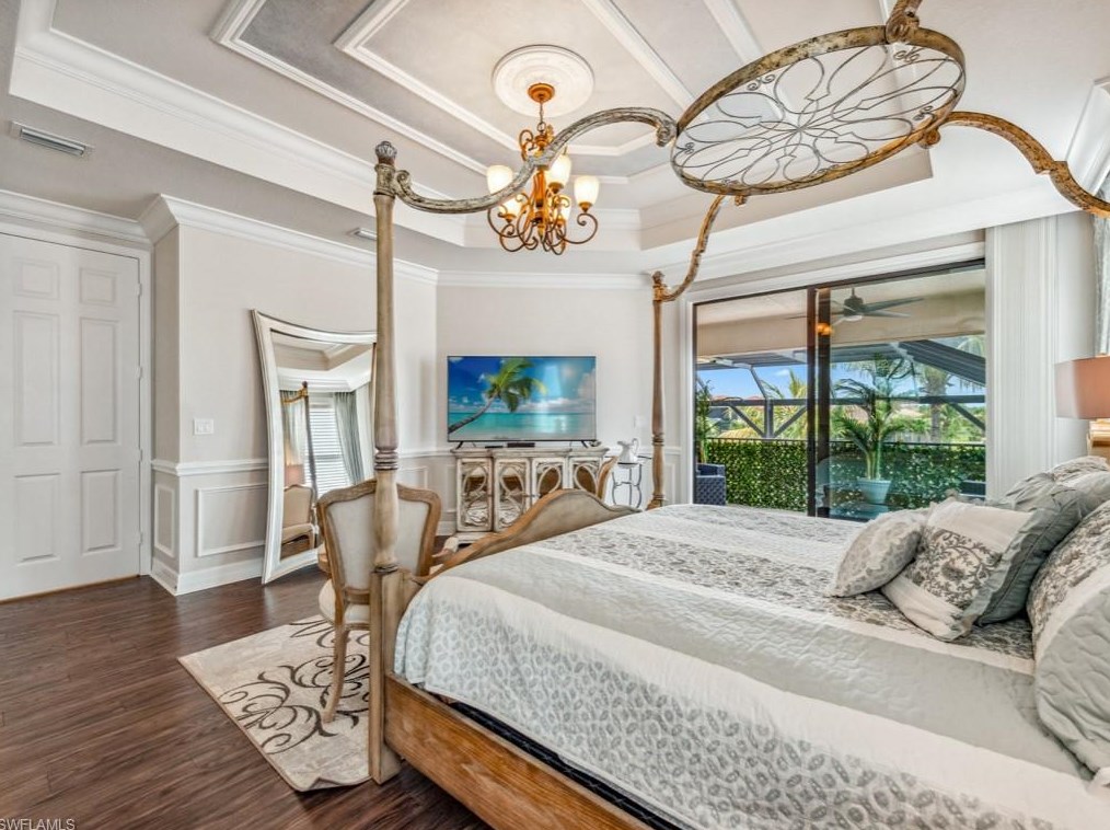 3494 Pacific Dr, Naples FL 34119-8670 exterior