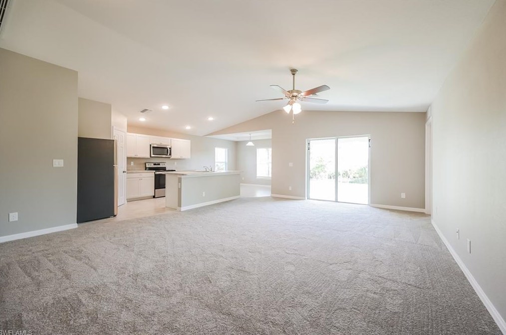 2903 25th St W, Lehigh Acres, FL 33971