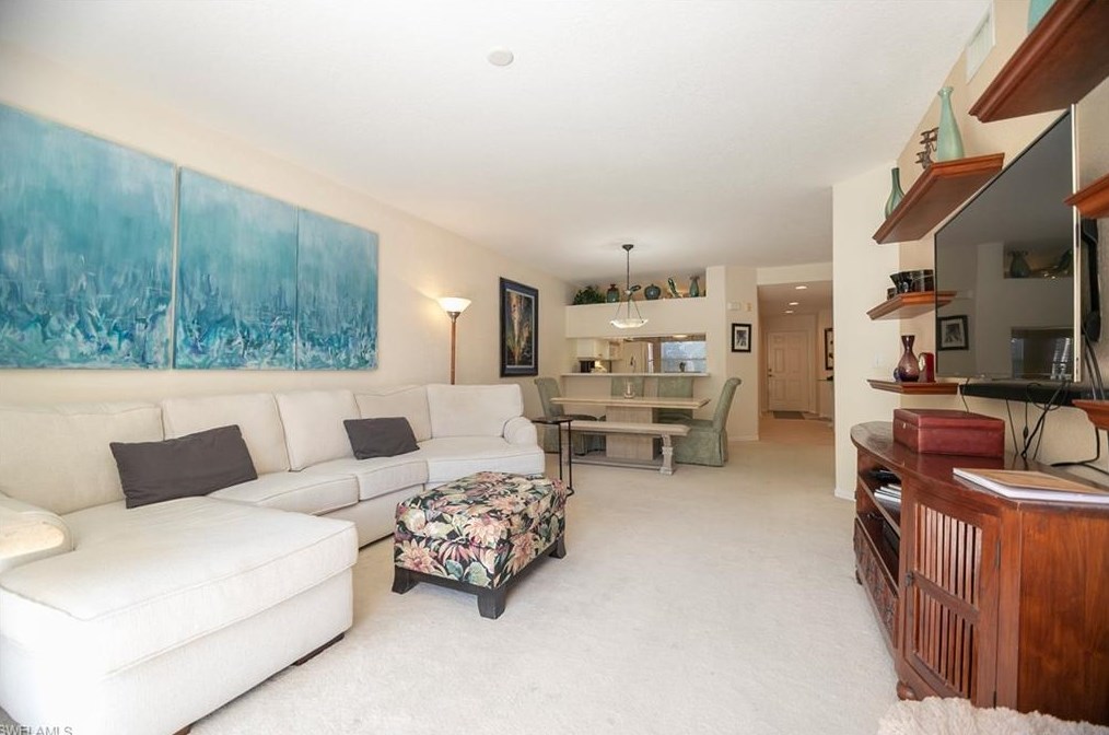 1215 Sarah Jean Cir, Naples, FL 34110-9125