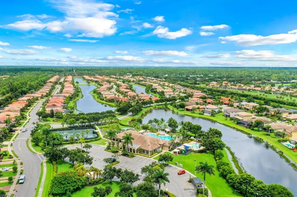 6510 Monterey Pt, Naples FL  34105-5059 exterior