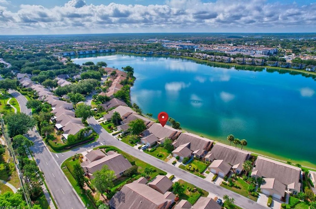 2604 Sailors Way, Naples, FL 34109-7622